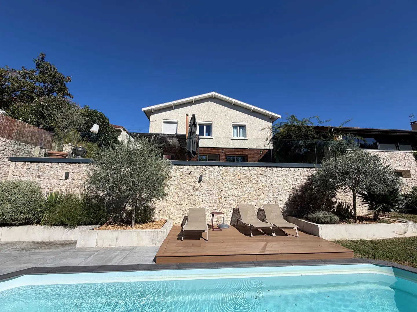 Maison à vendre, 155m², Neuville-sur-Saône