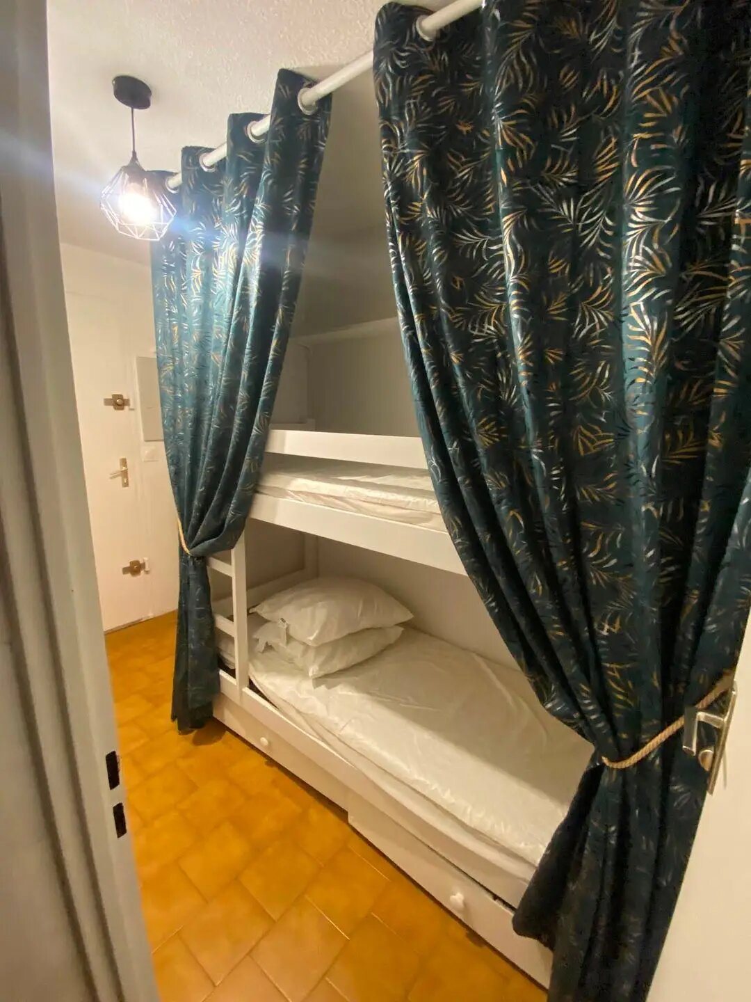 Appartement à louer, 26m², Sète