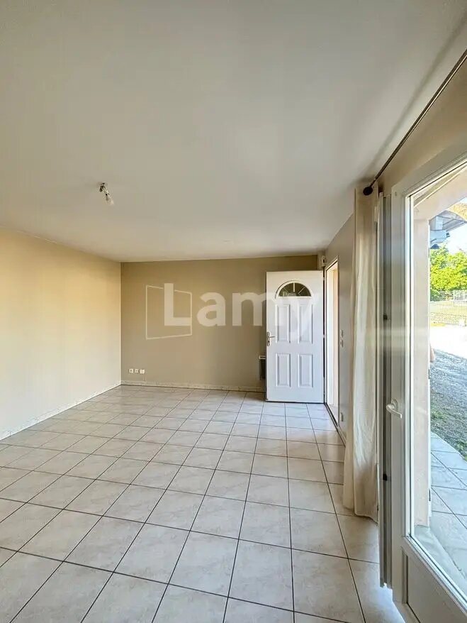 Maison à louer, 45m², La Couronne