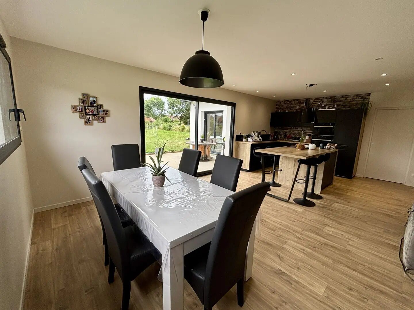 Maison à vendre, 122m², Lescar