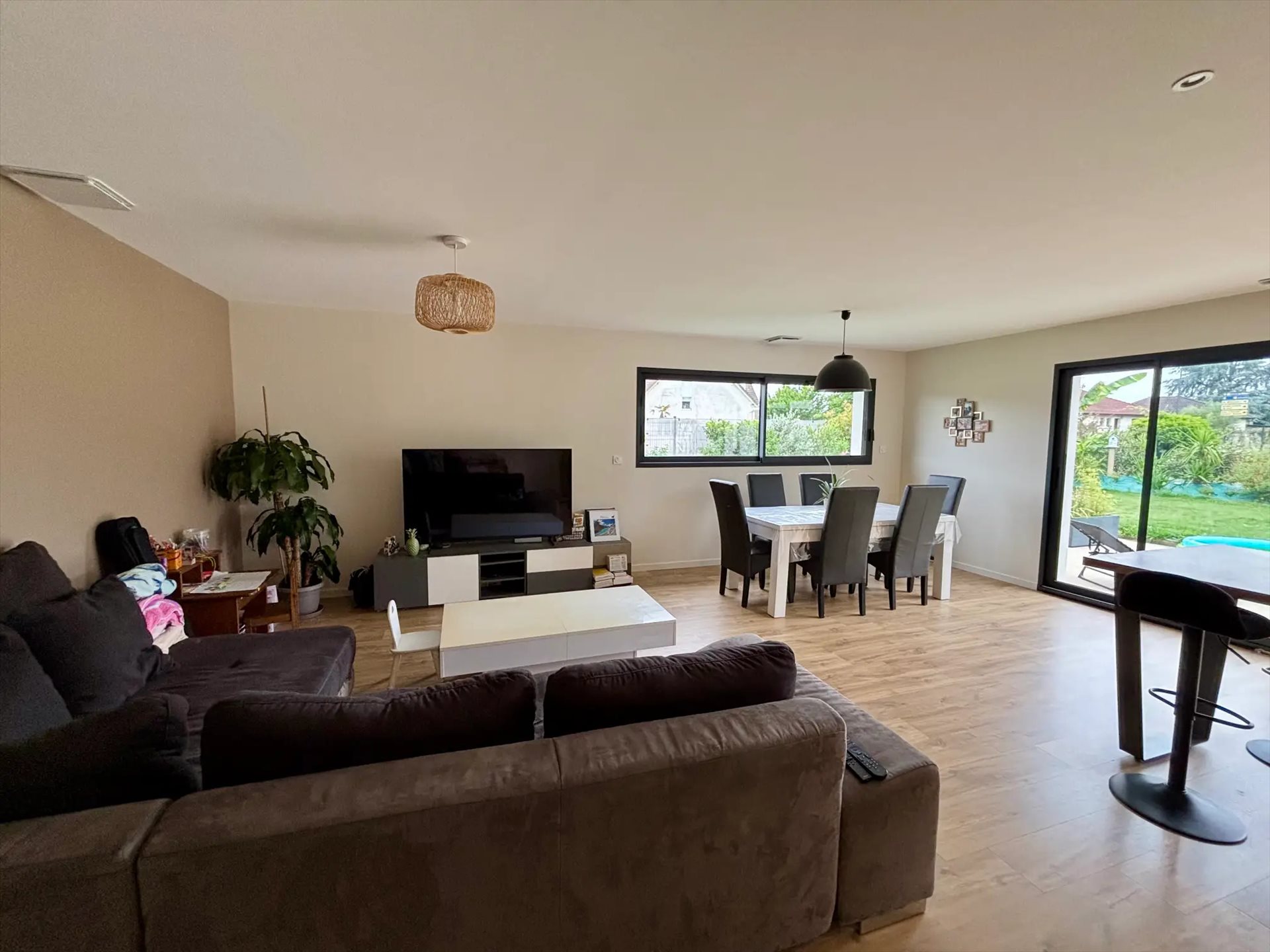Maison à vendre, 122m², Lescar