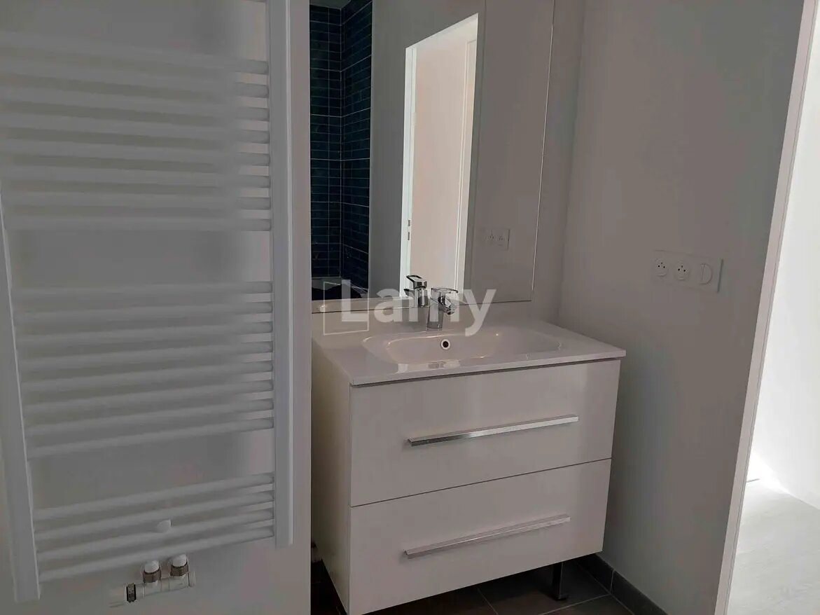 Appartement à louer, 59m², Saint-Cyr-l'Ecole
