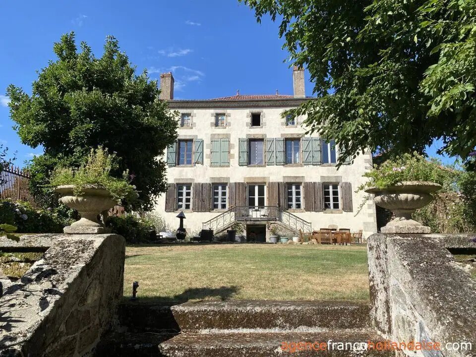 Maison à vendre, 570m², Oradour-sur-Vayres