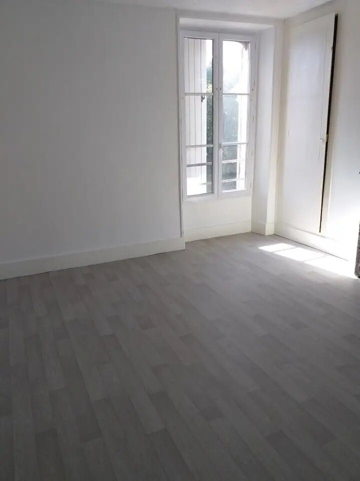 Appartement à louer, 75m², Joigny