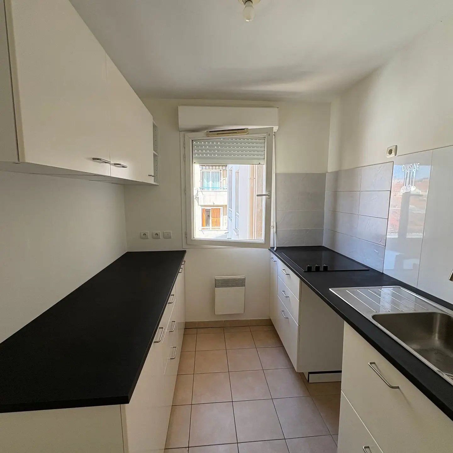 Appartement à louer, 48m², Marseille 5ème