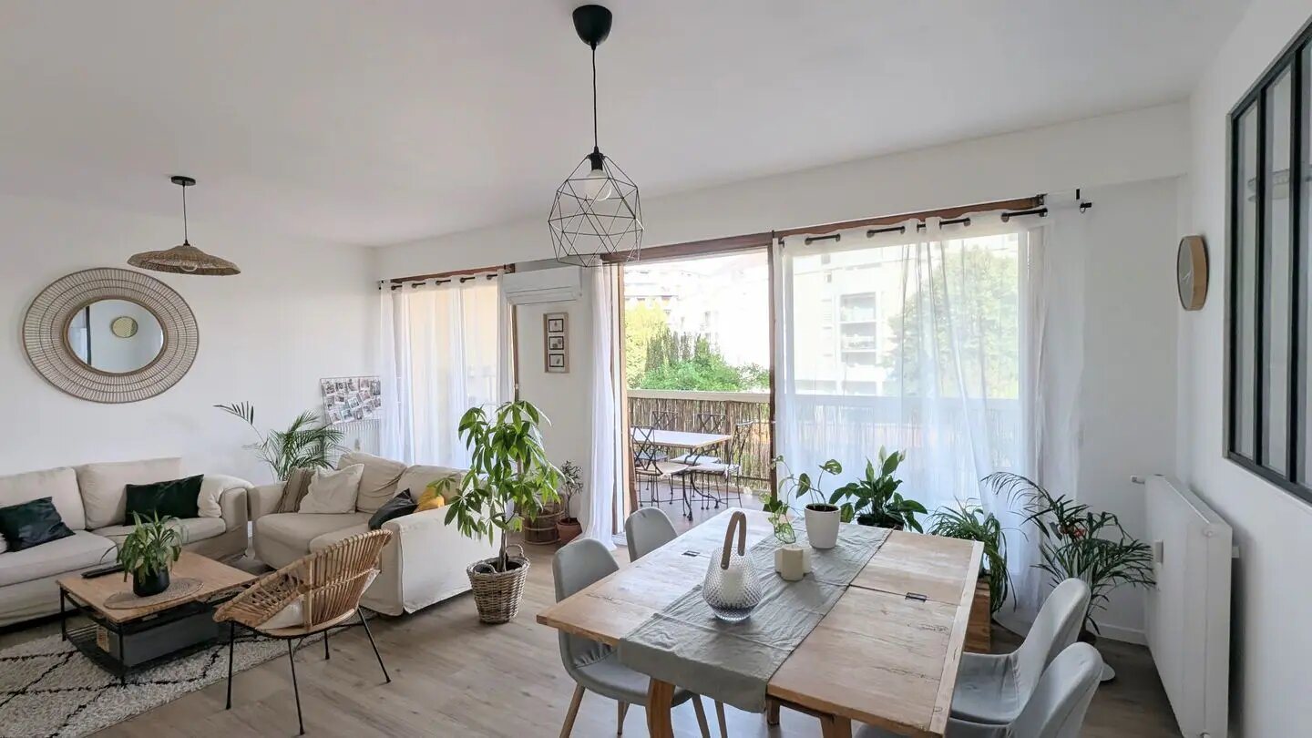 Appartement à louer, 79m², Grenoble