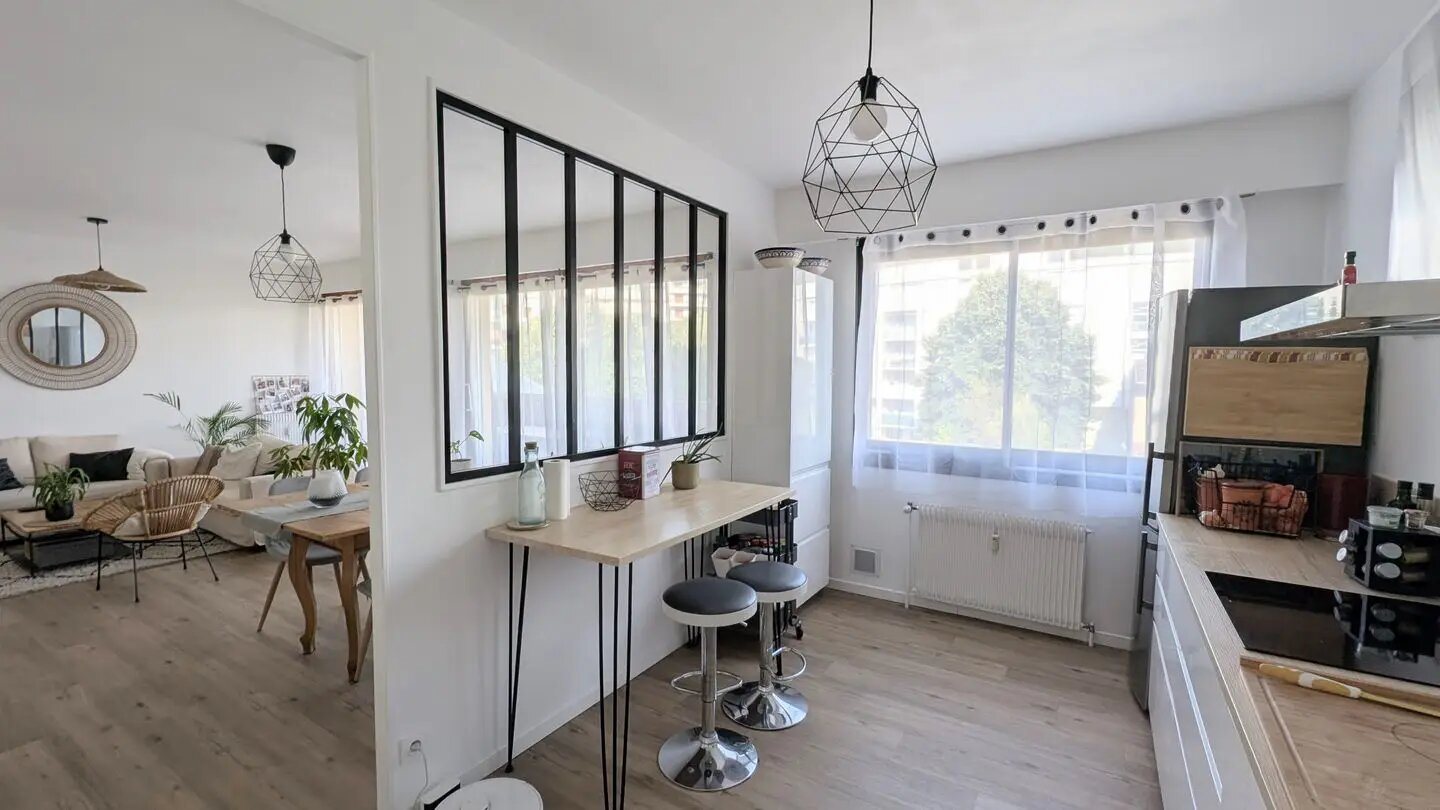 Appartement à louer, 79m², Grenoble