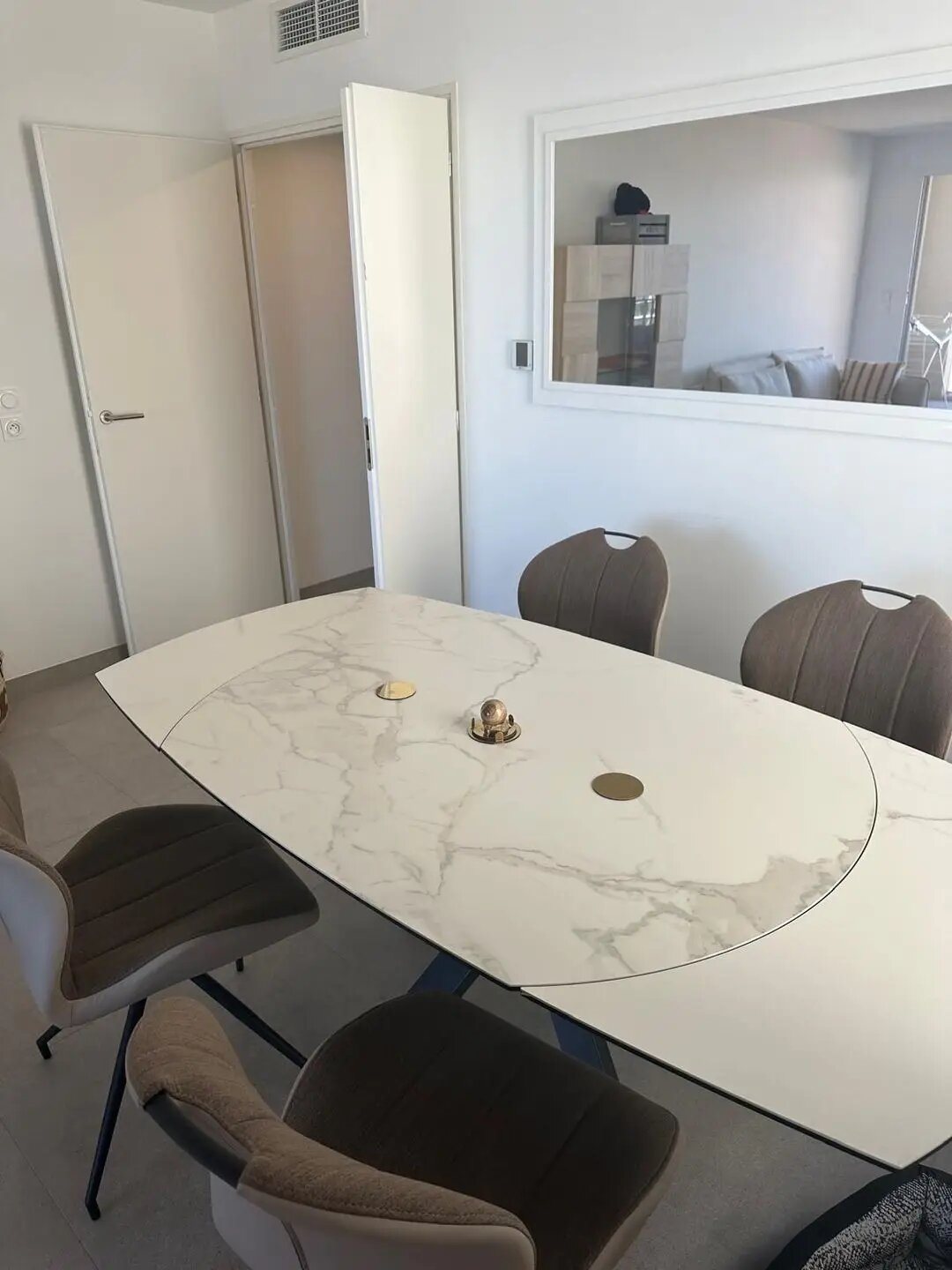 Appartement à louer, 70m², Beausoleil