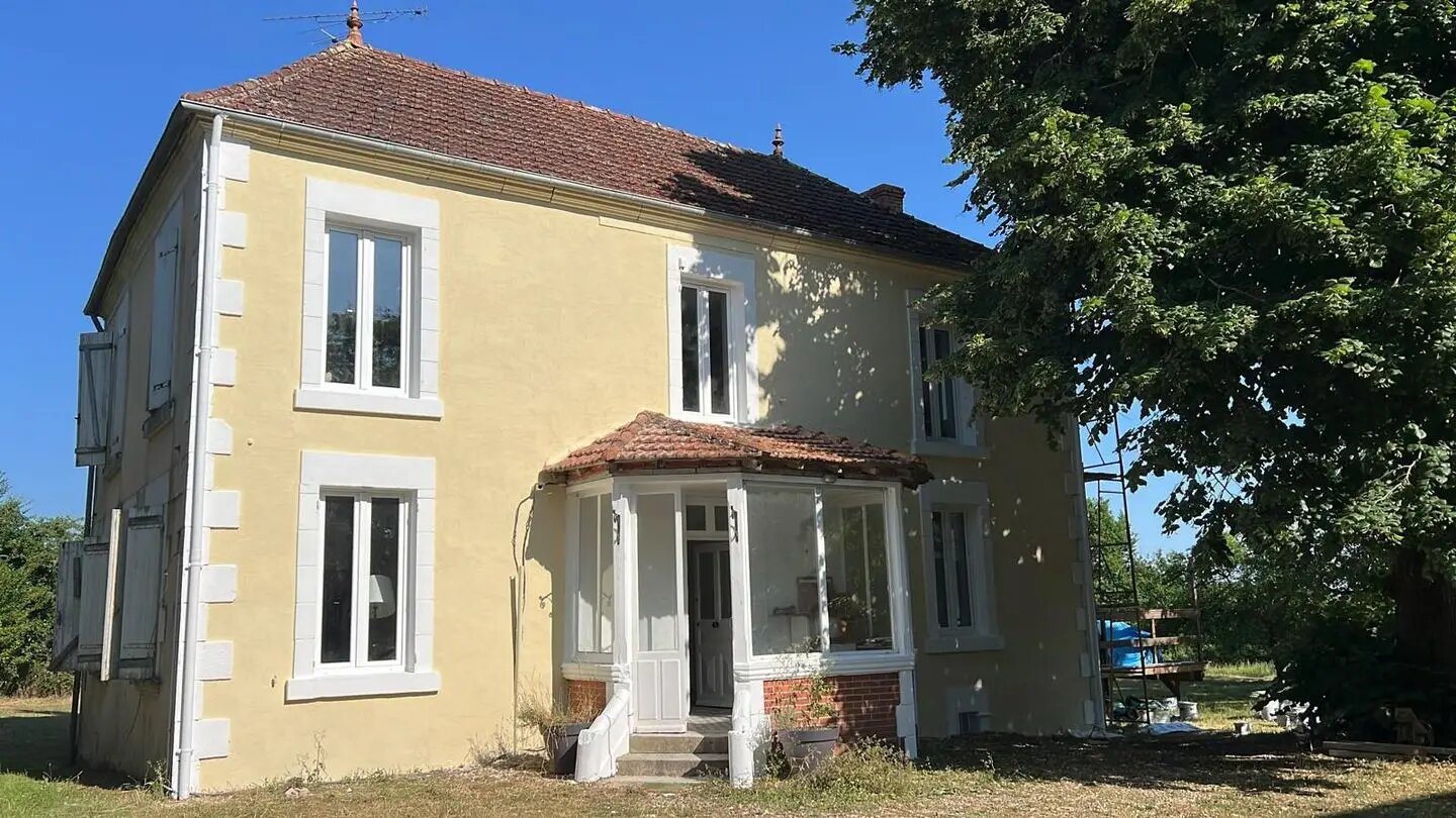 Maison à vendre, 140m², Verneuil-sur-Igneraie