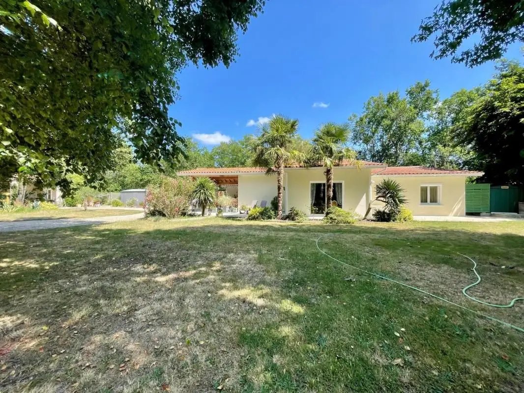 Maison à vendre, 3m², Naujac-sur-Mer