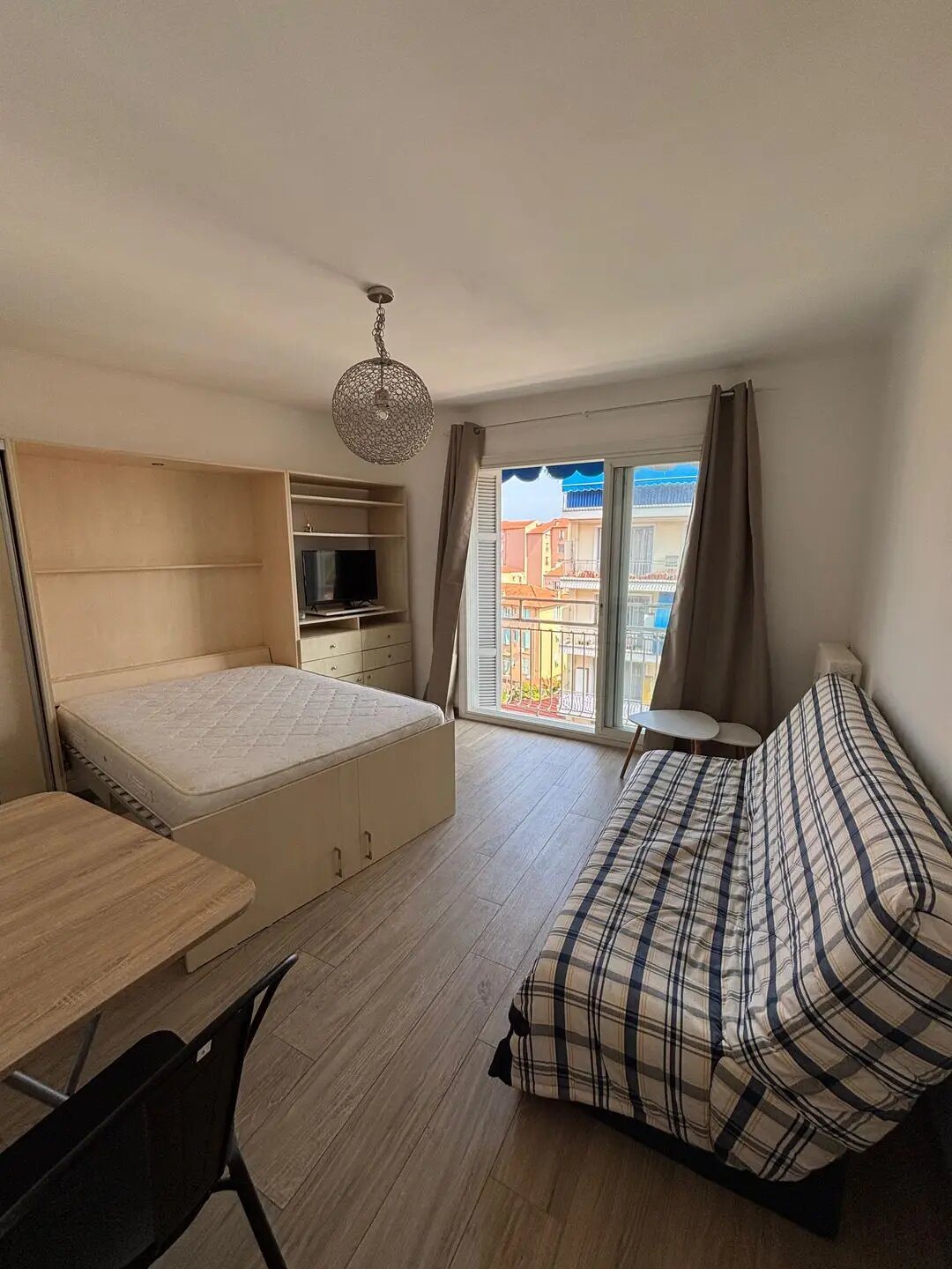 Appartement à louer, 27m², Menton