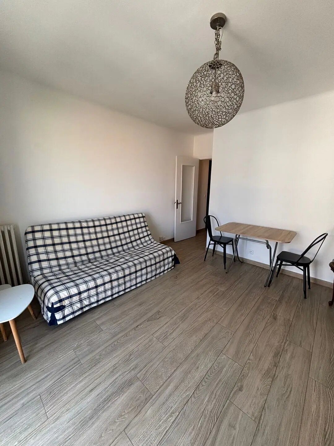 Appartement à louer, 27m², Menton