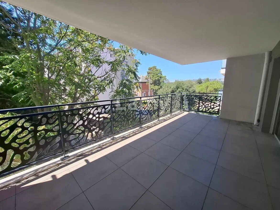 Appartement à louer, 60m², Marseille 8ème