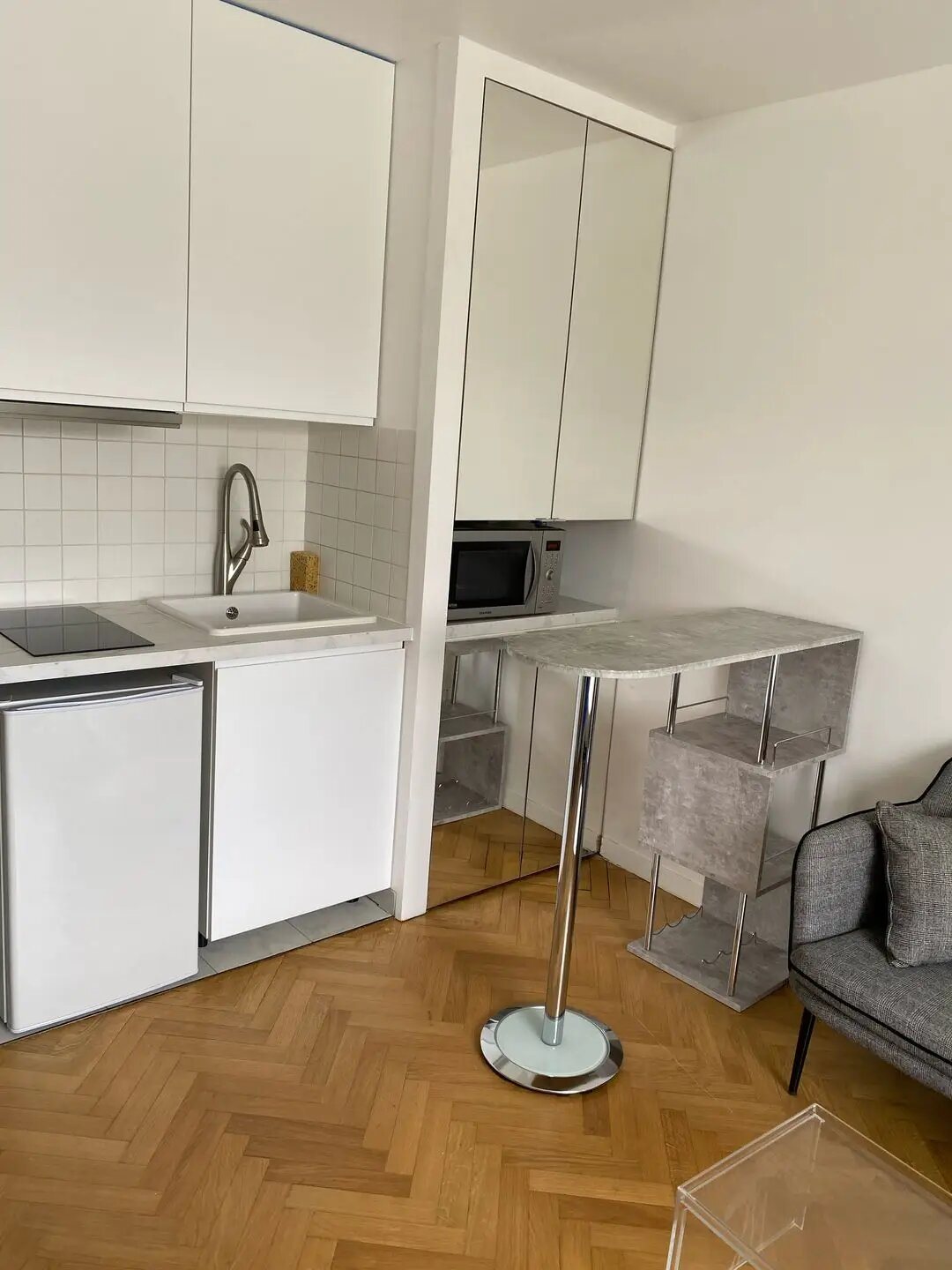 Appartement à louer, 25m², Courbevoie