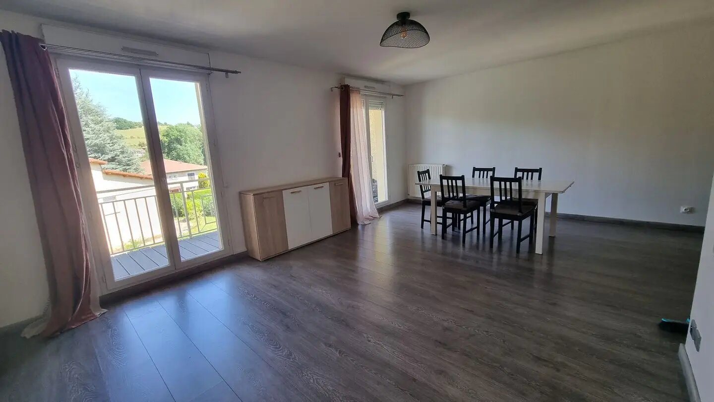 Appartement à louer, 75m², Sorbiers