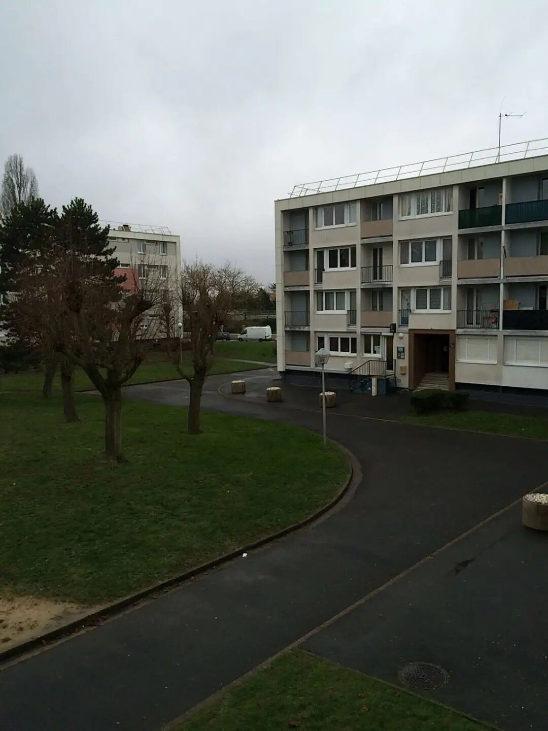 Appartement à louer, 45m², Egly