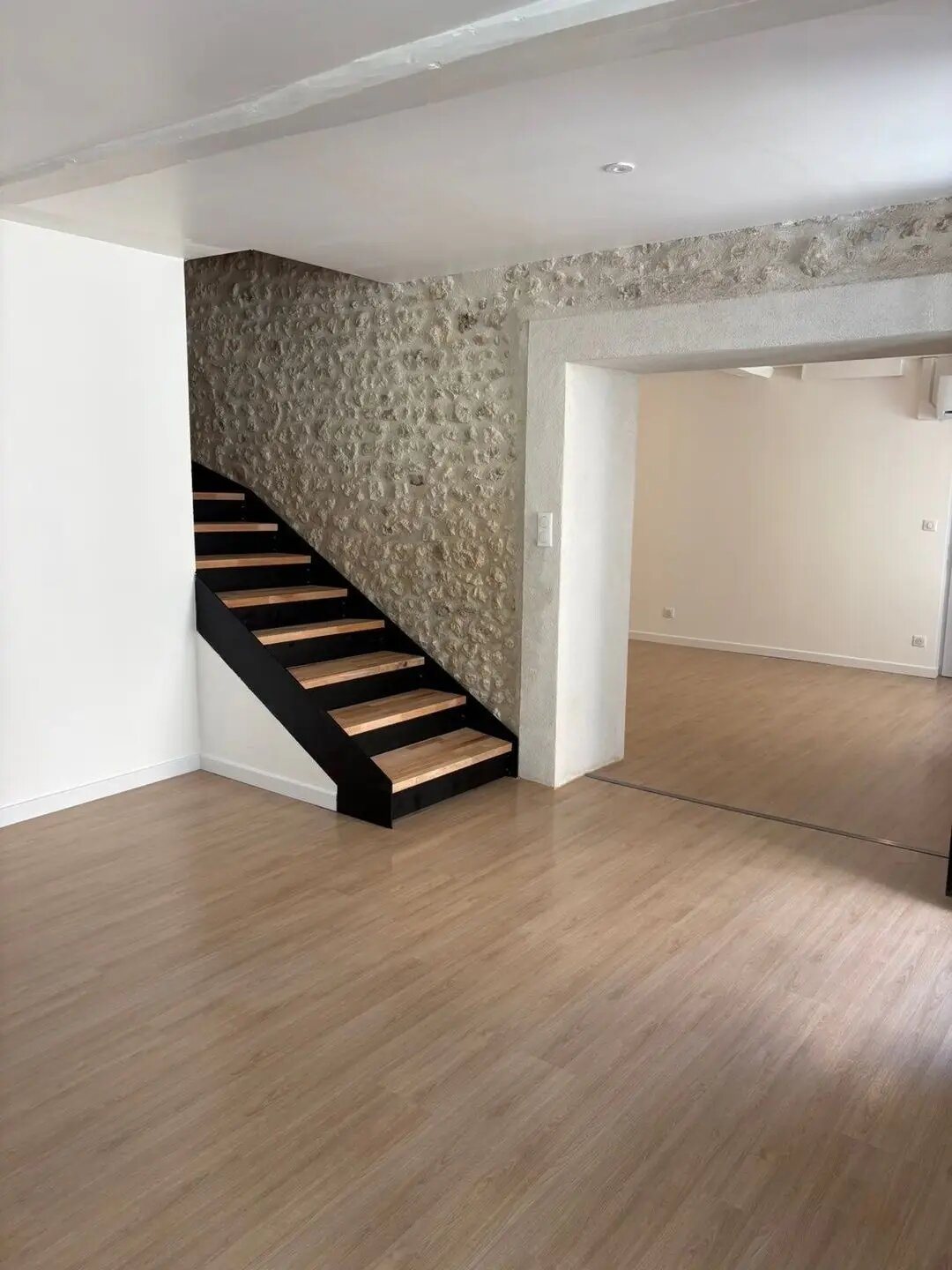 Maison à vendre, 88m², Salles-Lavalette
