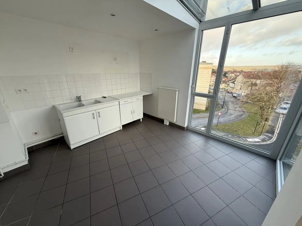 Appartement à louer, 78m², Épernay