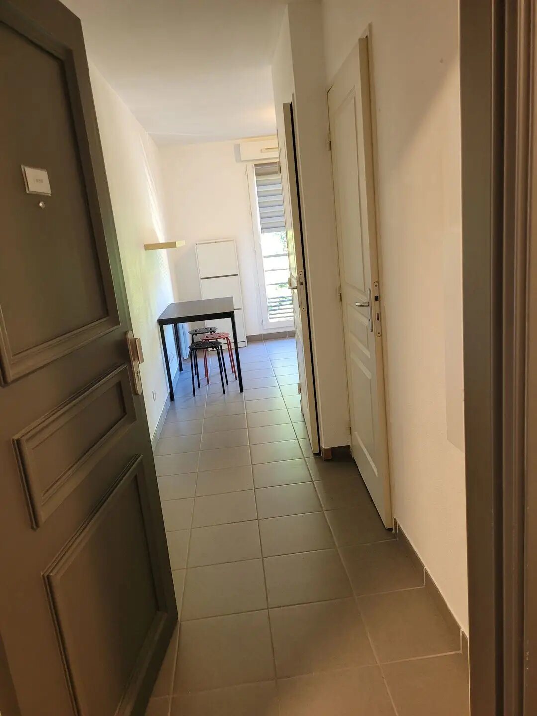Appartement à louer, 20m², Saint-Genis-Laval