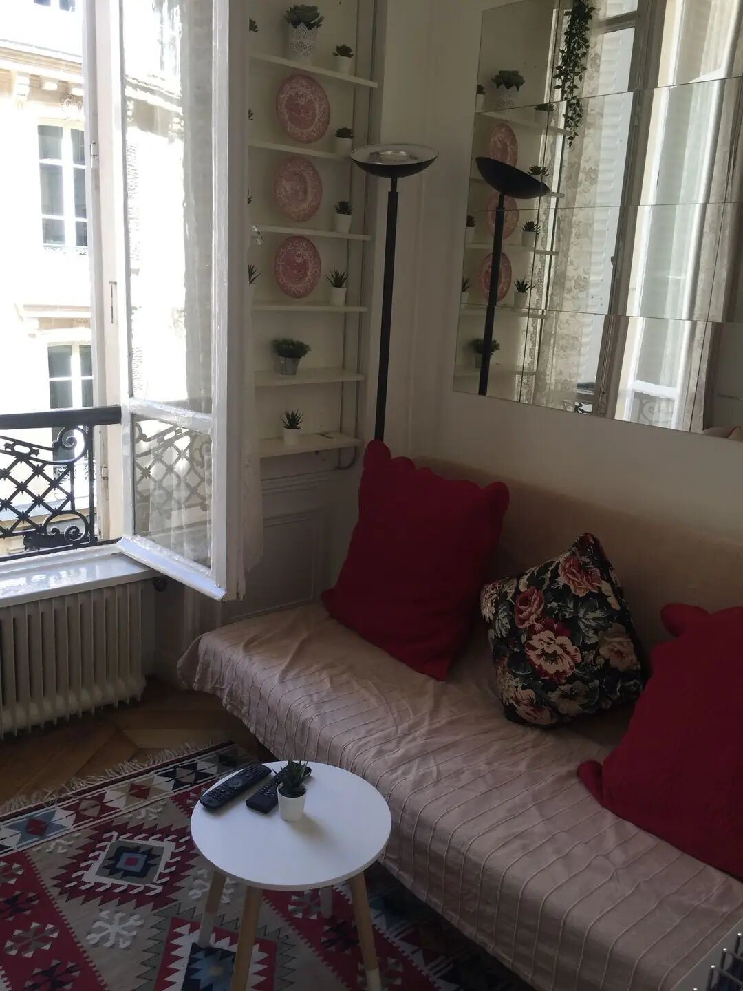 Appartement à louer, 15m², Paris 8ème