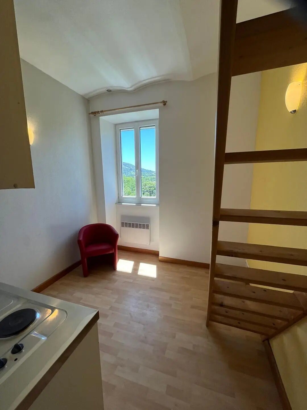 Appartement à louer, 16m², Chomérac