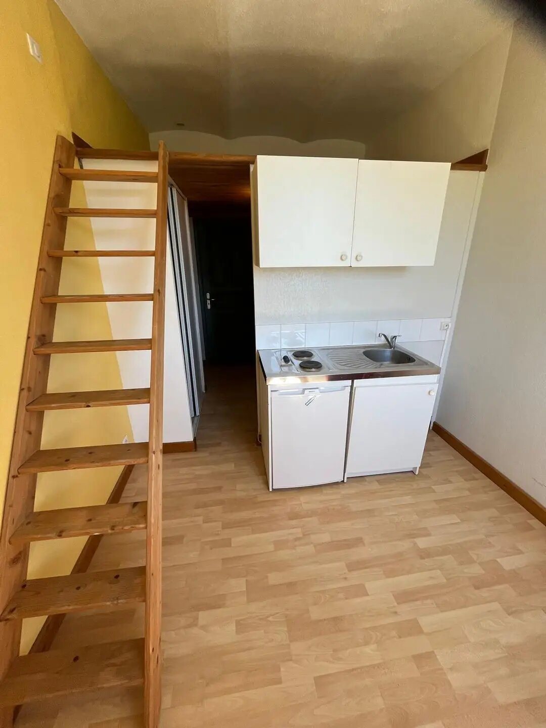 Appartement à louer, 16m², Chomérac