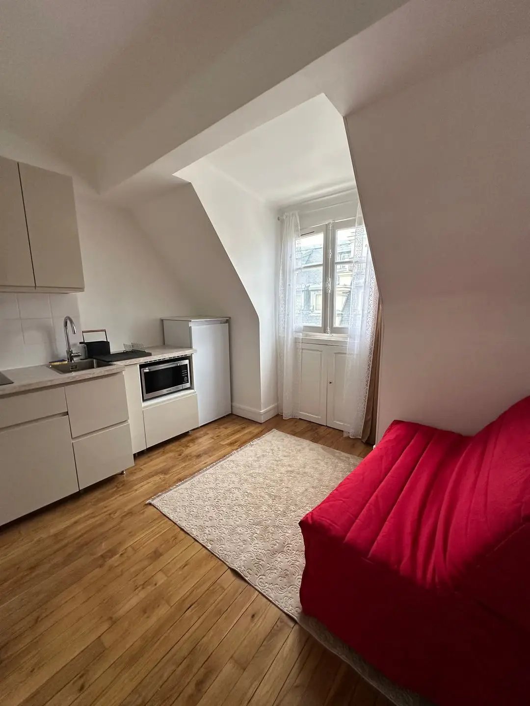 Appartement à louer, 14m², Paris 7ème