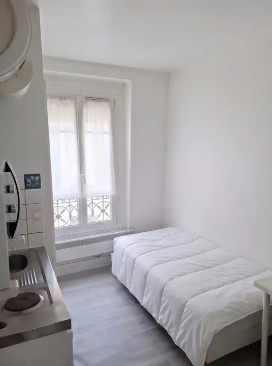 Appartement à louer, 9m², Paris 17ème