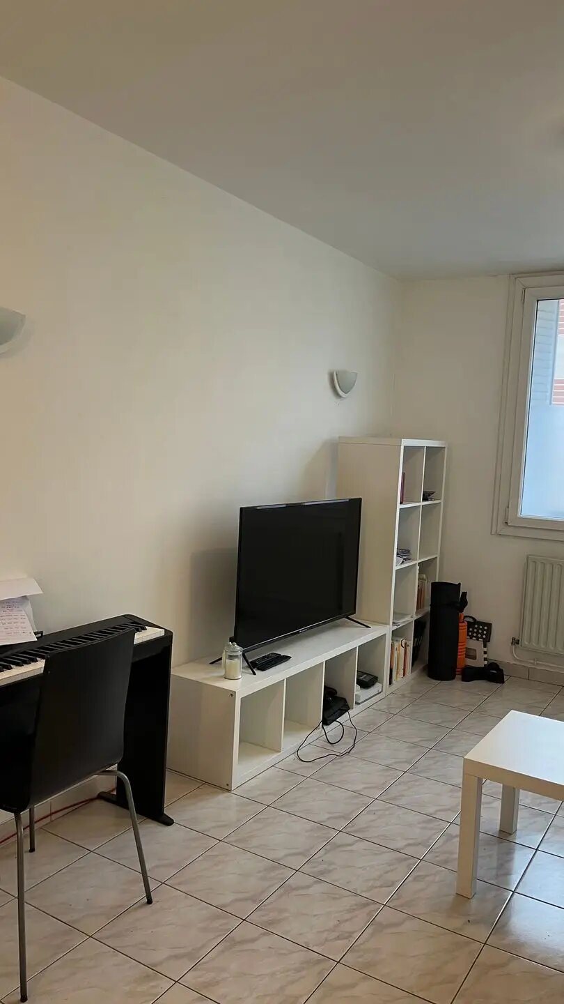 Appartement à louer, 12m², Fontaine