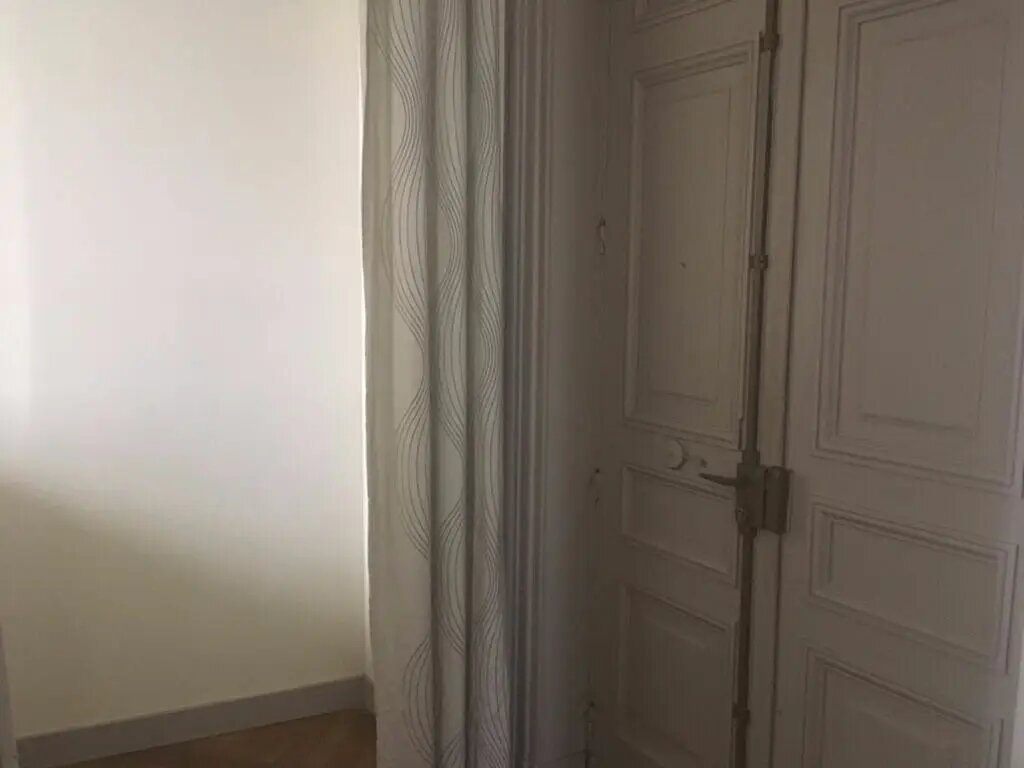 Appartement à louer, 43m², Nîmes