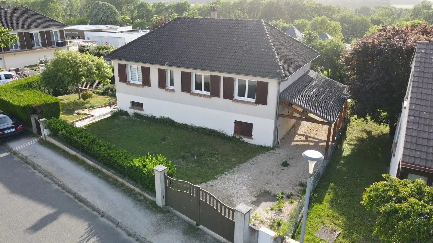 Maison à vendre, 186m², Fussy