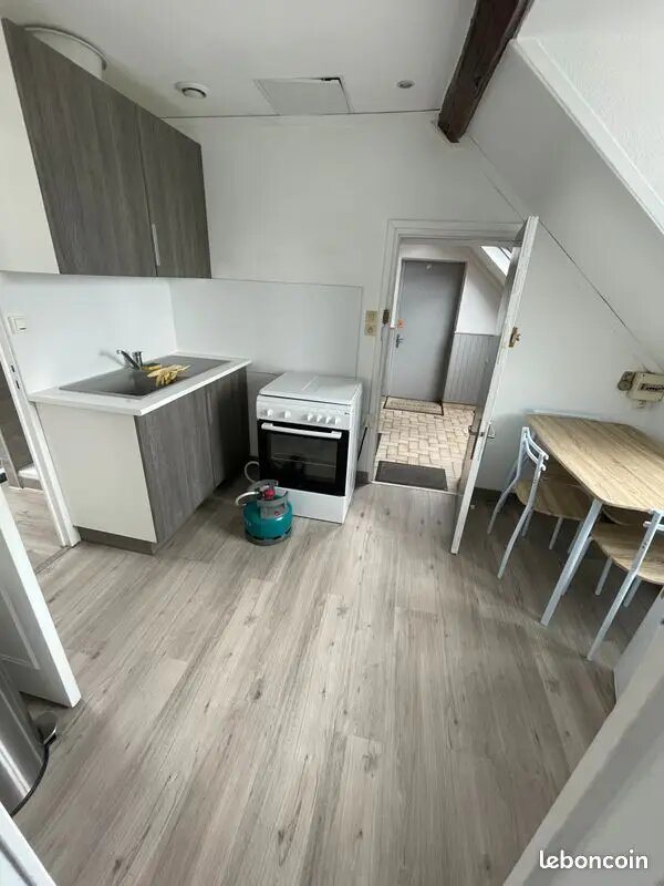 Appartement à louer, 17m², Saumur
