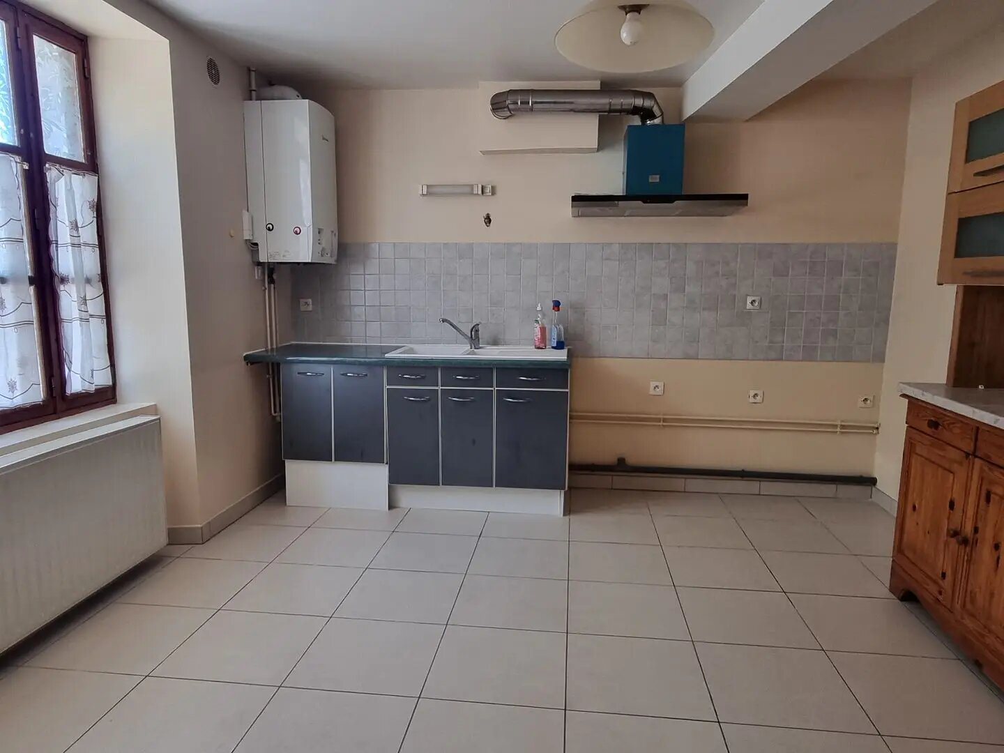 Maison à louer, 51m², Vermenton