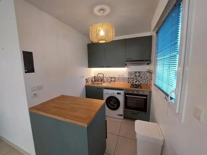 Appartement à louer, 27m², Versailles