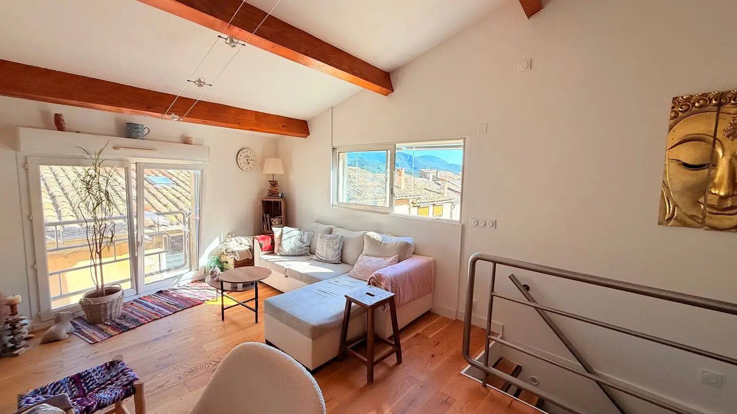 Maison à vendre, 81m², Mézel