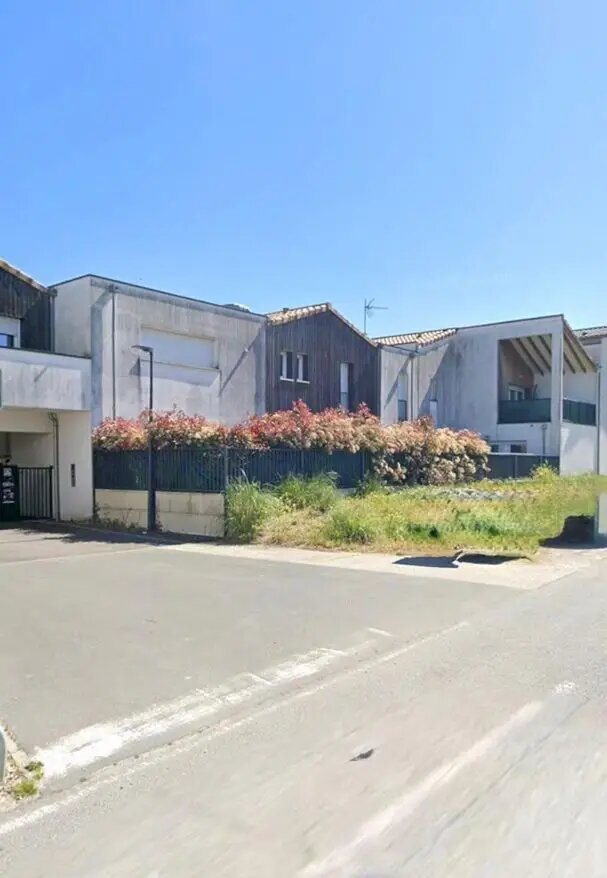 Appartement à louer, 90m², Ambarès-et-Lagrave