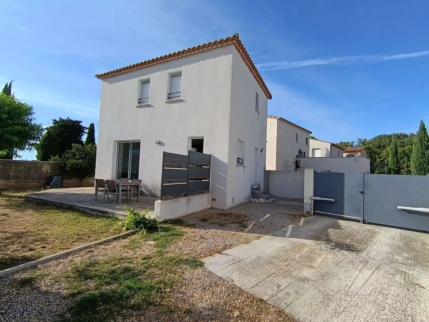 Maison à louer, 78m², Garons