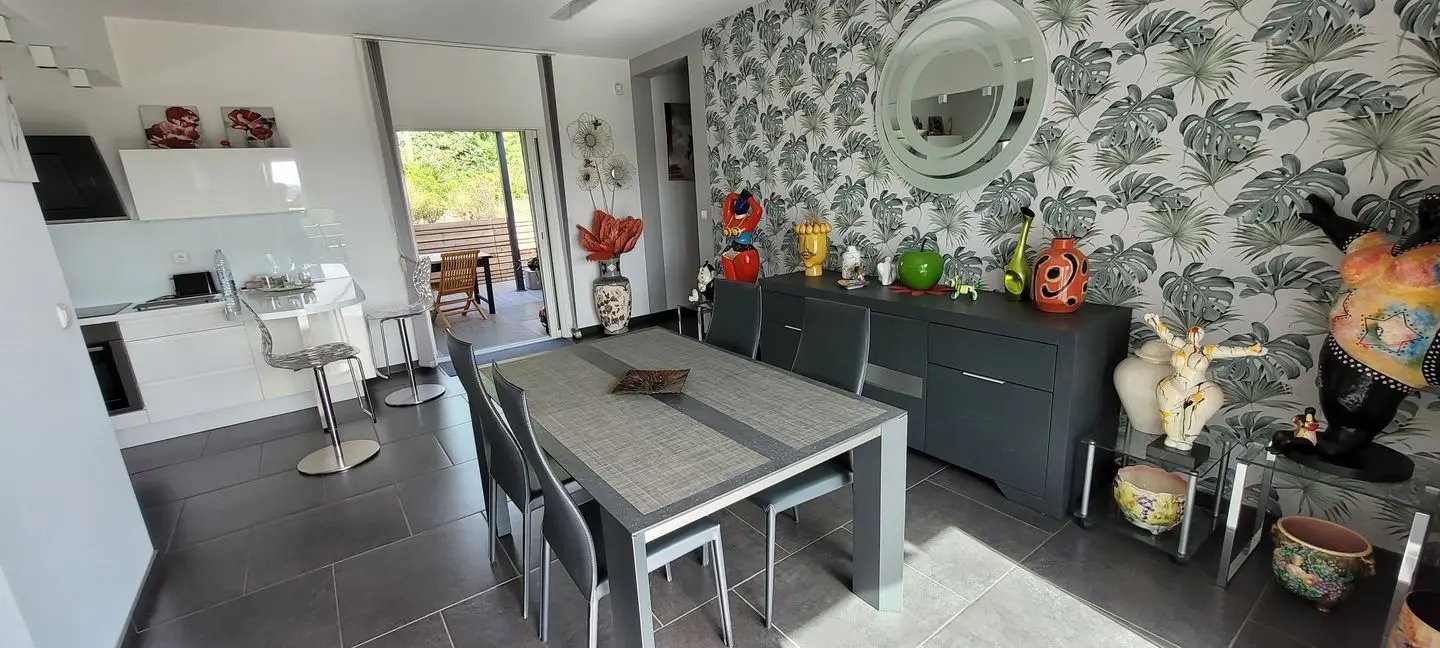 Maison à vendre, 101m², Hyères