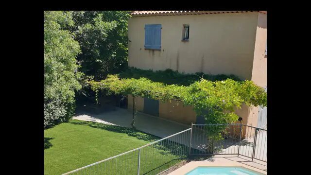 Maison à louer, 90m², Puyloubier