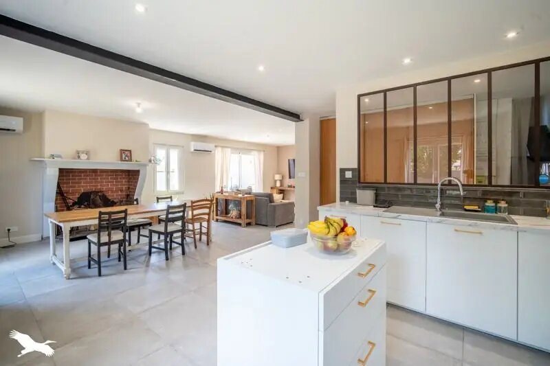 Maison à vendre, 166m², Arengosse