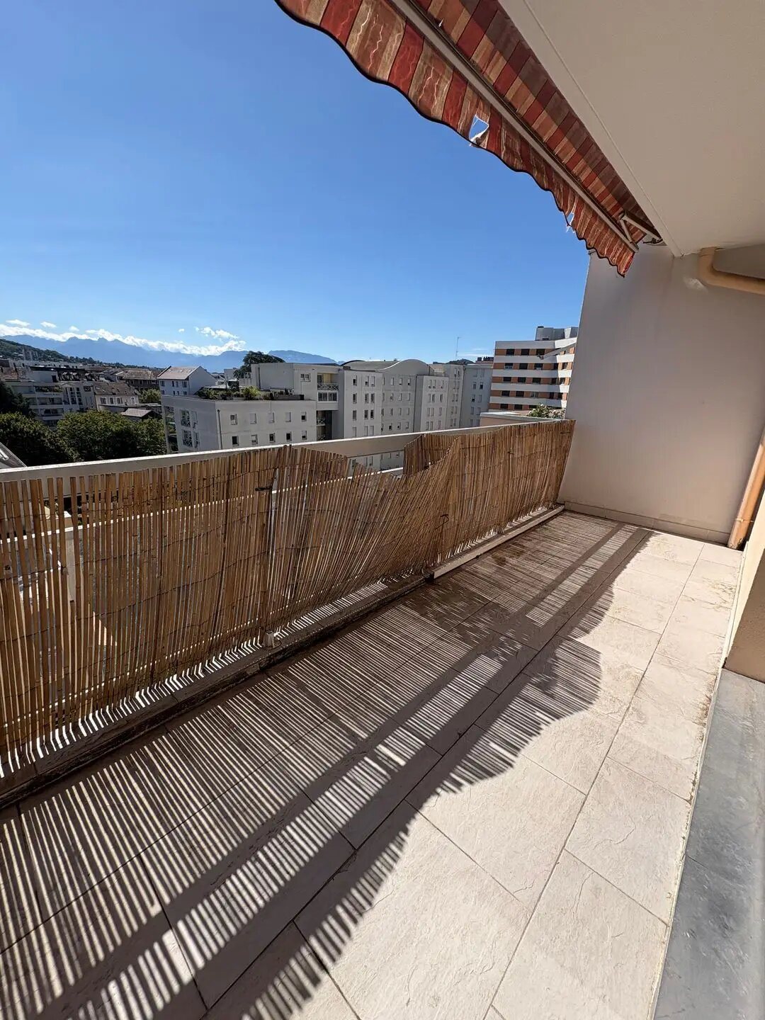 Appartement à louer, 80m², Annemasse