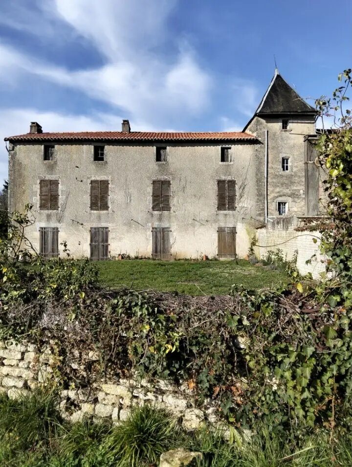 Maison à vendre, 250m², Courcôme