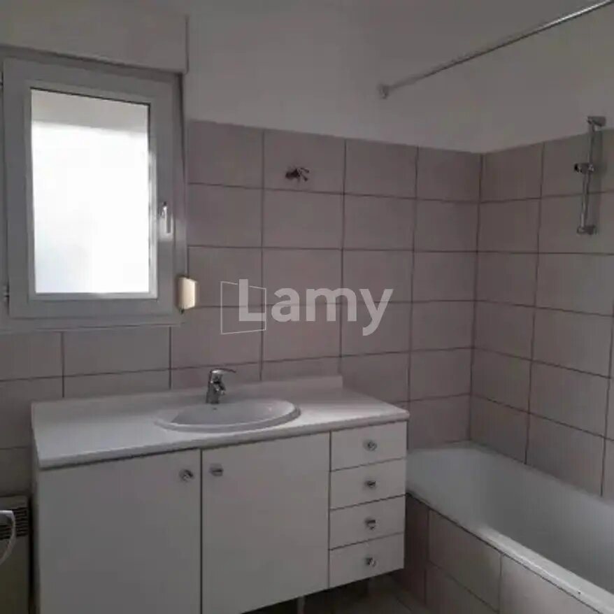 Appartement à louer, 49m², Auxerre