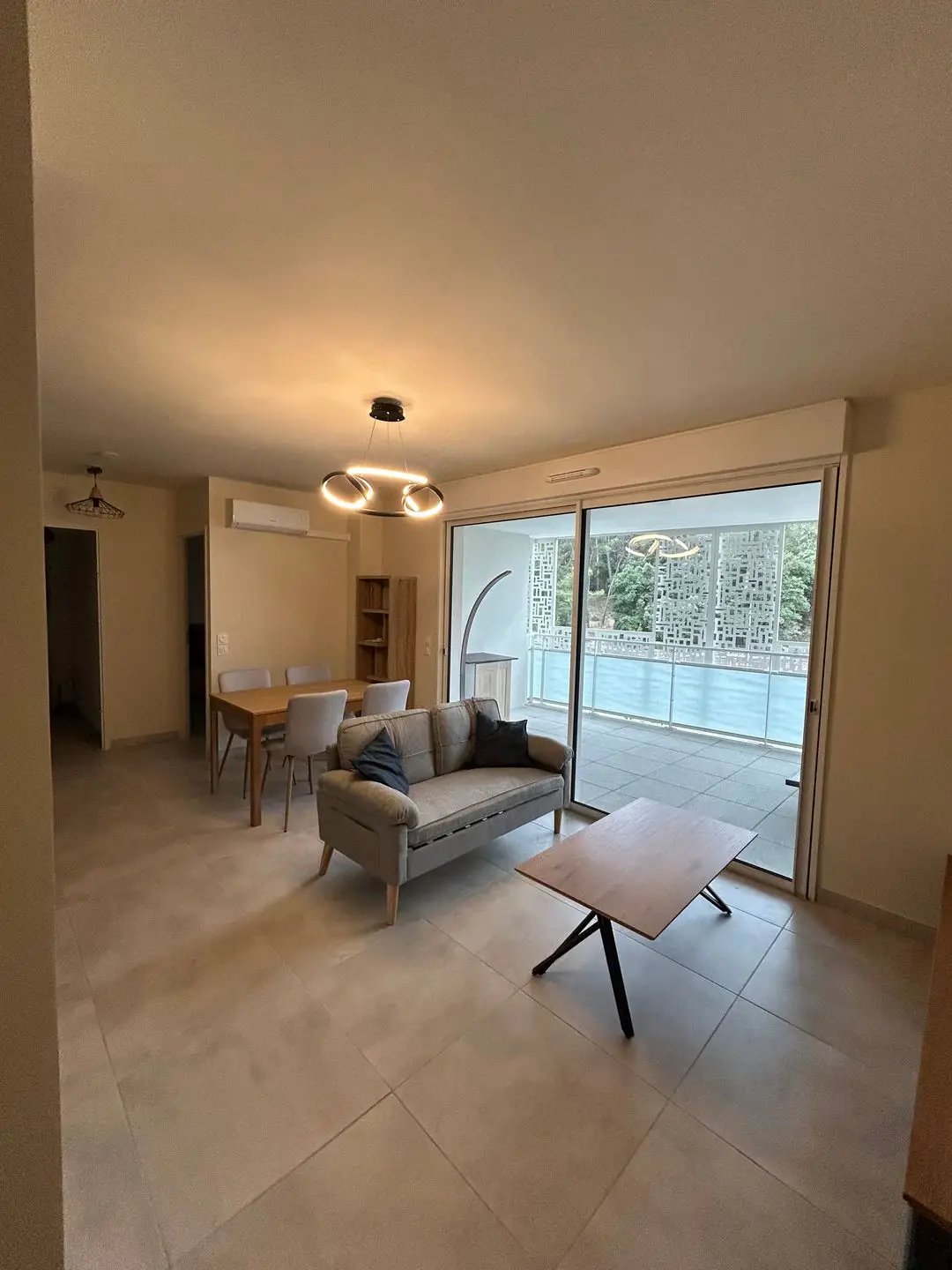 Appartement à louer, 45m², Saint-Gély-du-Fesc