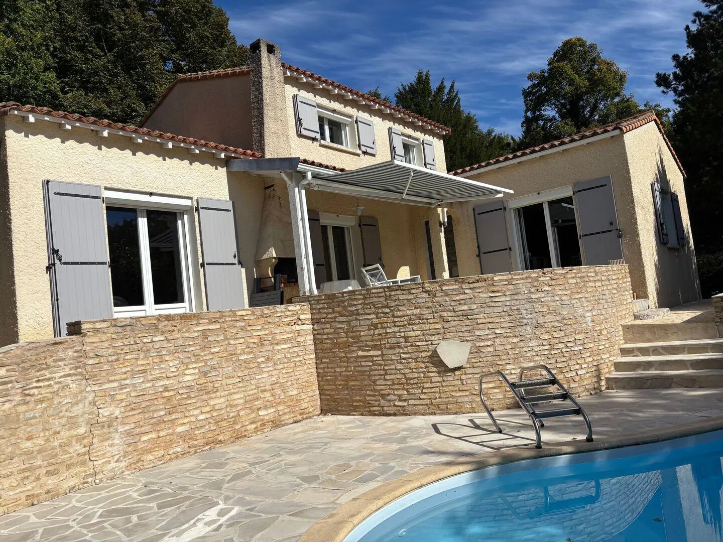 Maison à vendre, 577m², Saintes