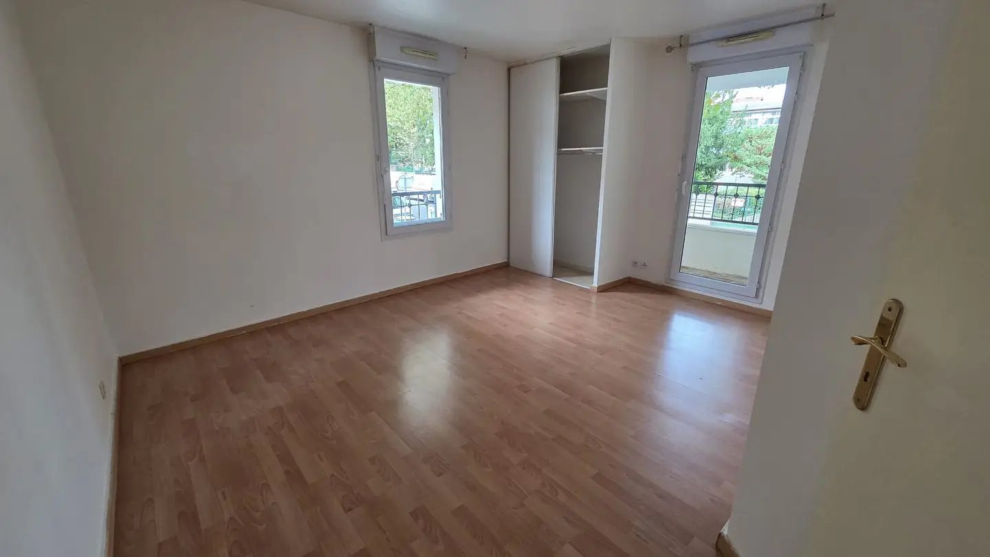 Appartement à louer, 74m², Cachan
