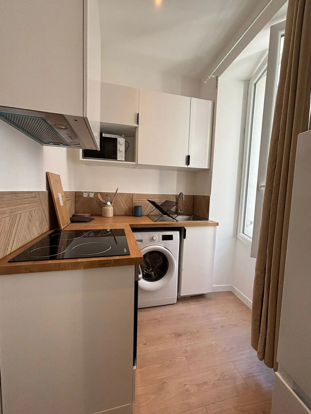 Appartement à louer, 28m², Marseille 8ème