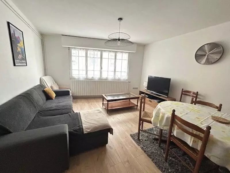 Appartement à louer, 64m², Bagnères-de-Bigorre