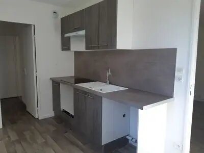 Appartement à louer, 81m², Thourotte