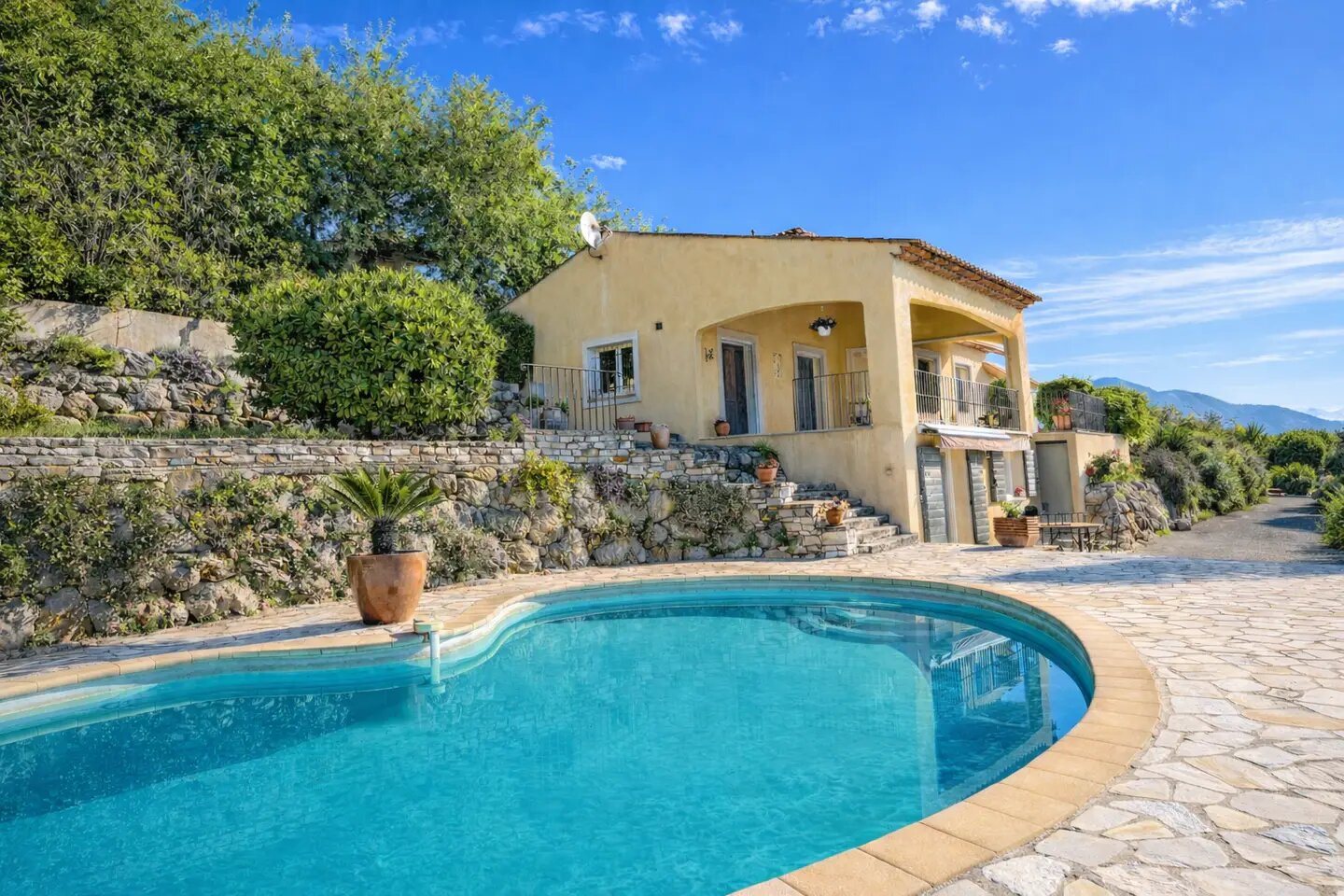 Maison à vendre, 220m², Saint-Jeannet